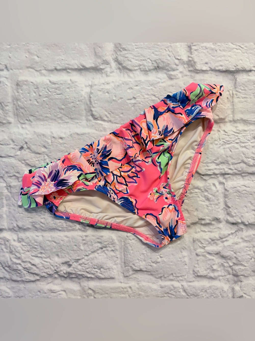 Lilly Pulitzer pink tropical print ruffle-detail swim bottom (size 5 youth)